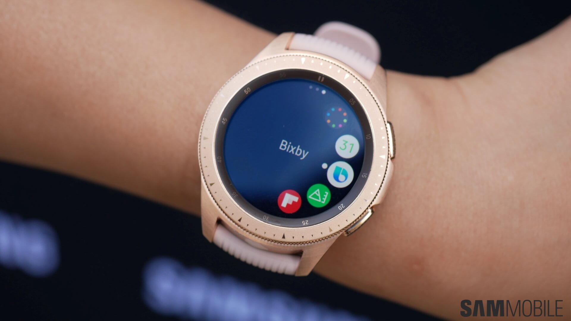 Часы Самсунг Galaxy Watch 1