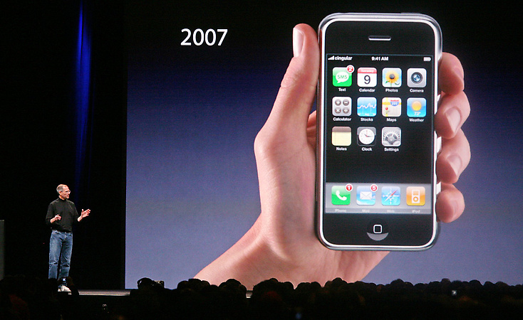 iPhone отметил 5 лет выхода на рынок