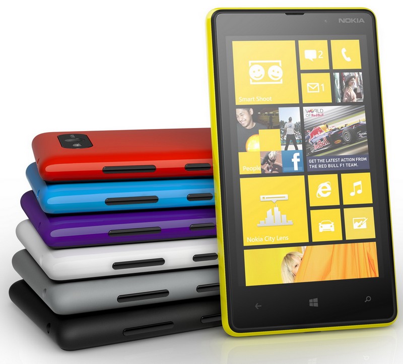 Nokia Lumia 820: смартфон на Windows Phone 8