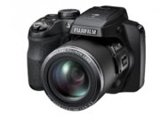 Fujifilm FinePix S8400W: камера с 44-х зумом и Wi-Fi