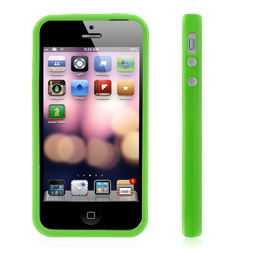 Фото Apple iPhone 5C в зелёном цвете корпуса