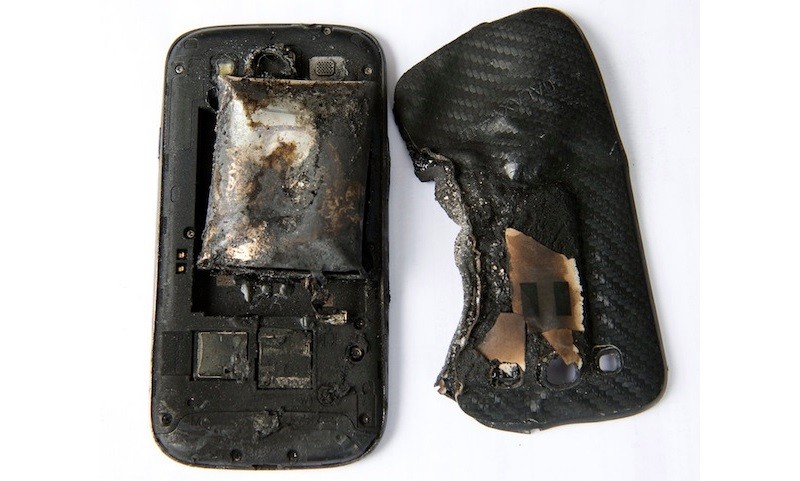 Взорвавшийся Galaxy S III
