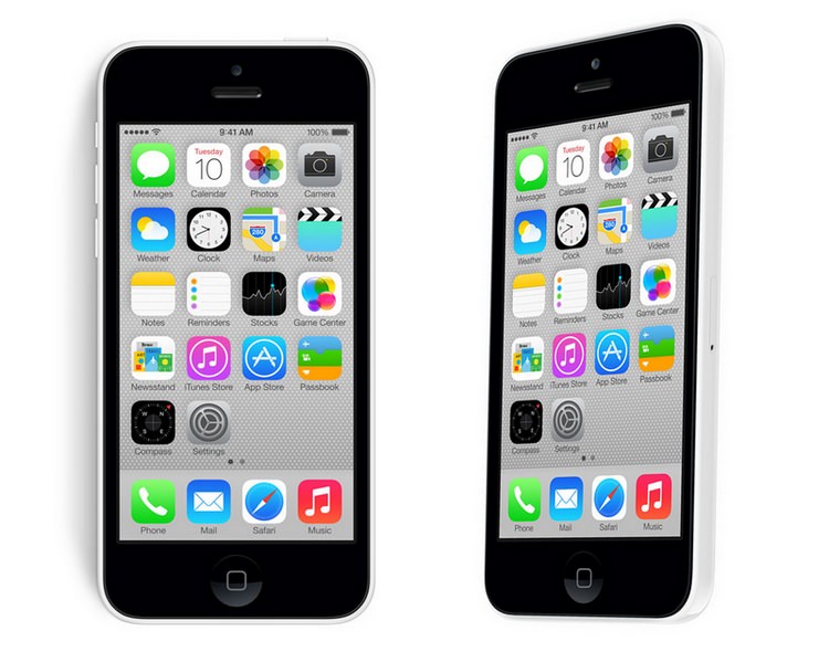 Apple начинает продажи iPhone 5C с 8 ГБ памяти