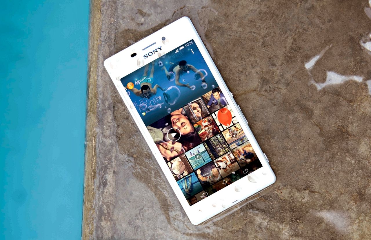 Sony привезет на MWC 2015 водостойкий смартфон Xperia M4 Aqua