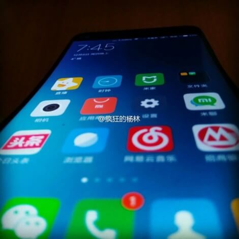 Xiaomi смартфон