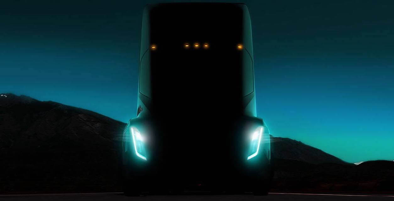 Илон Маск перенёс запуск электрогрузовика Tesla Semi