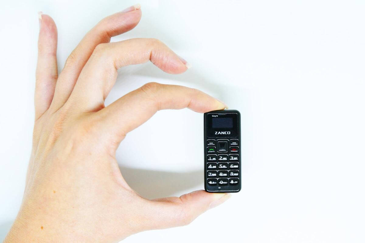 Zanco Tiny T1 – самый маленький телефон в мире