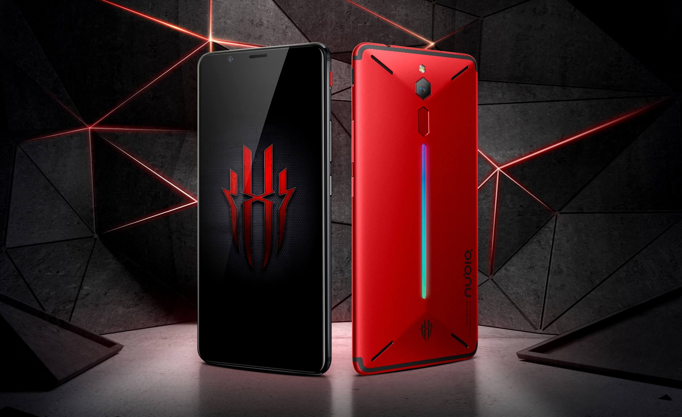 Nubia Red Devil: игровой смартфон с 10 ГБ ОЗУ и жидкостным охлаждением