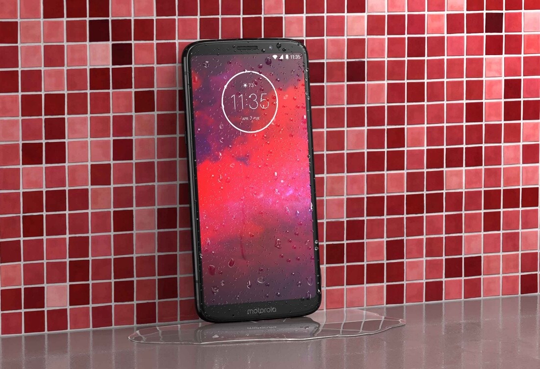 Motorola представила смартфон Moto Z3 и модуль 5G Moto Mod