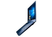 Sharp представила защищенные ноутбуки Dynabook G с весом 779 грамм