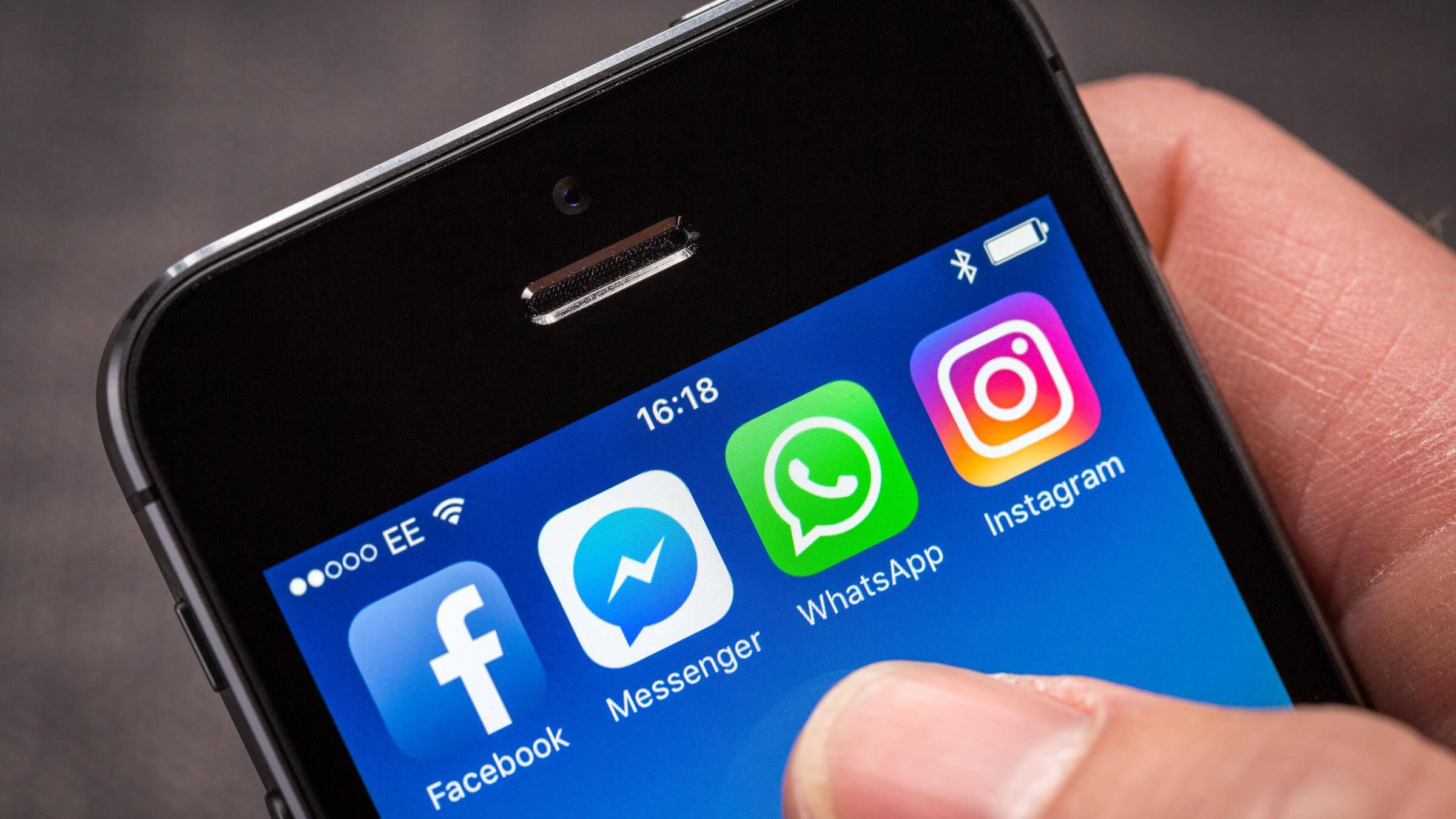 Facebook, Instagram и WhatsApp могут заблокировать в России