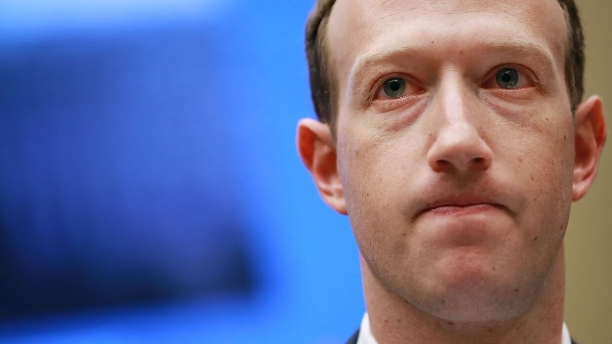 Facebook полностью заблокирован в России