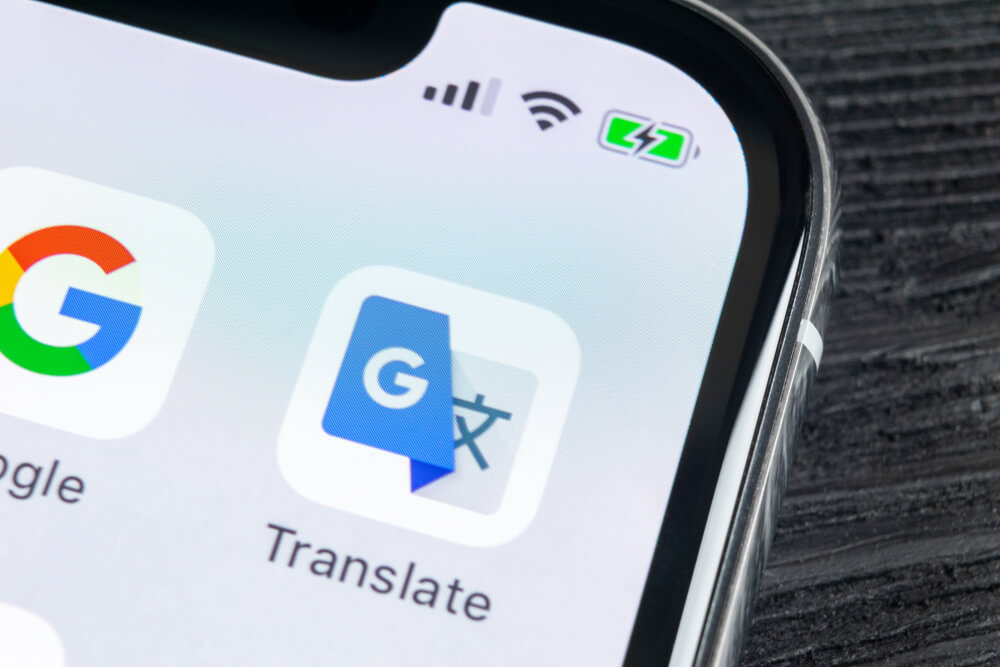 Переводчик Google научился говорить голосом пользователя