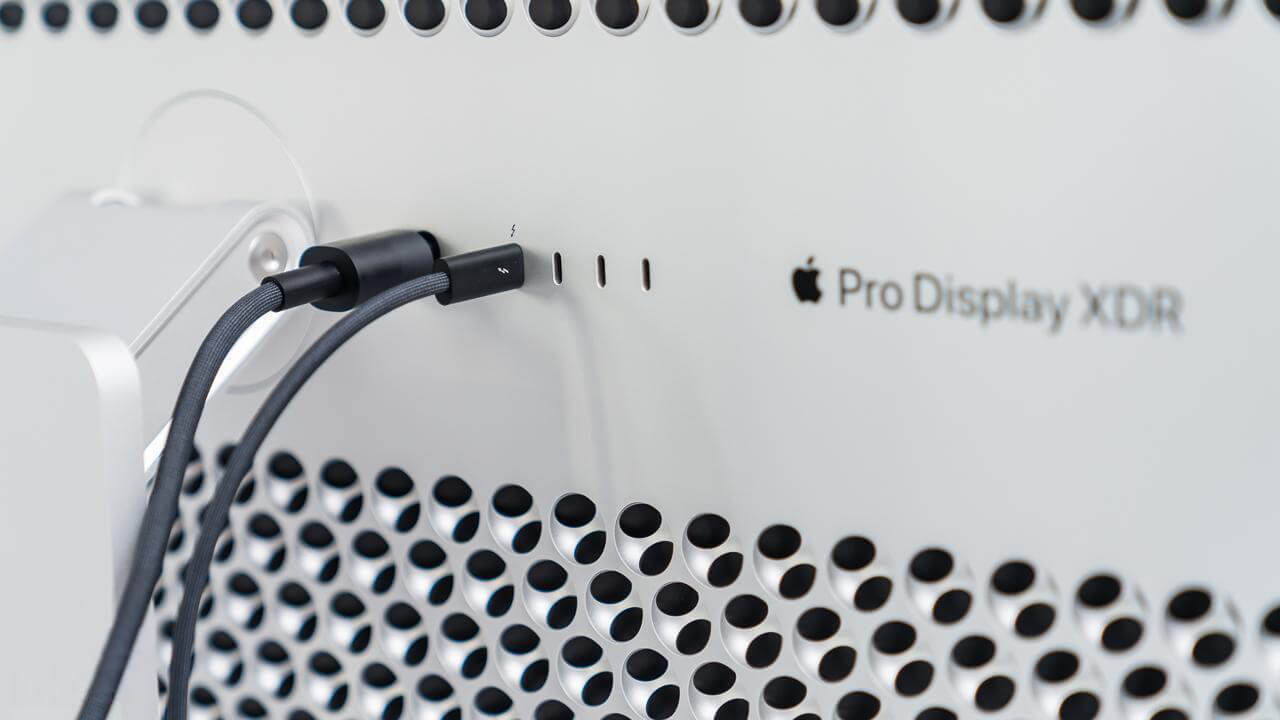 Apple выпустила плетённый кабель для Mac по цене смартфонa