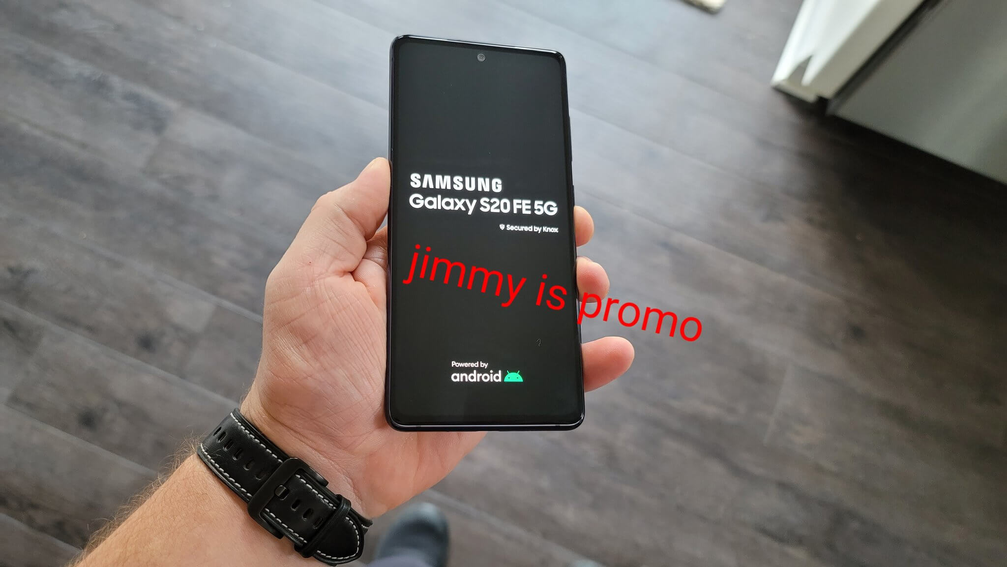 Samsung Galaxy s20 Fe фото в живую