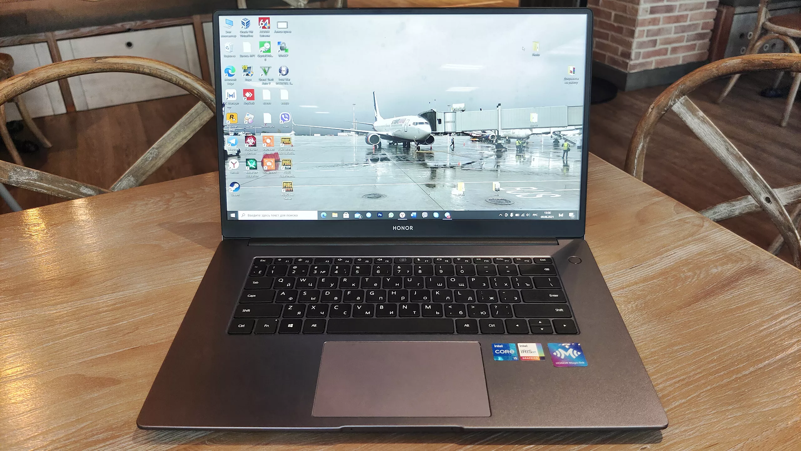 Honor MagicBook 15 (2021) Keyboard