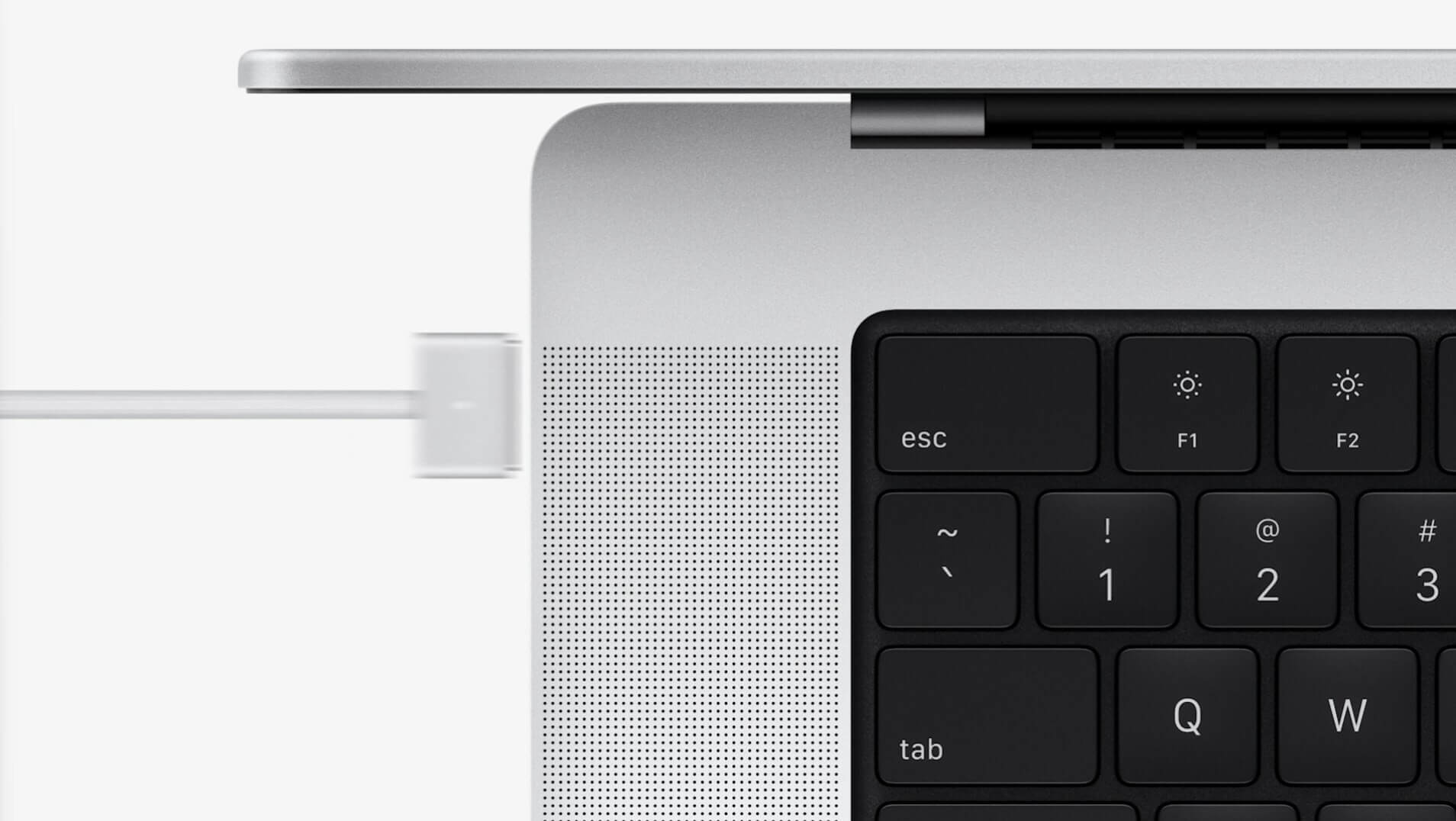 Владельцы MacBook Pro (2021) пожаловались на проблемы с зарядкой