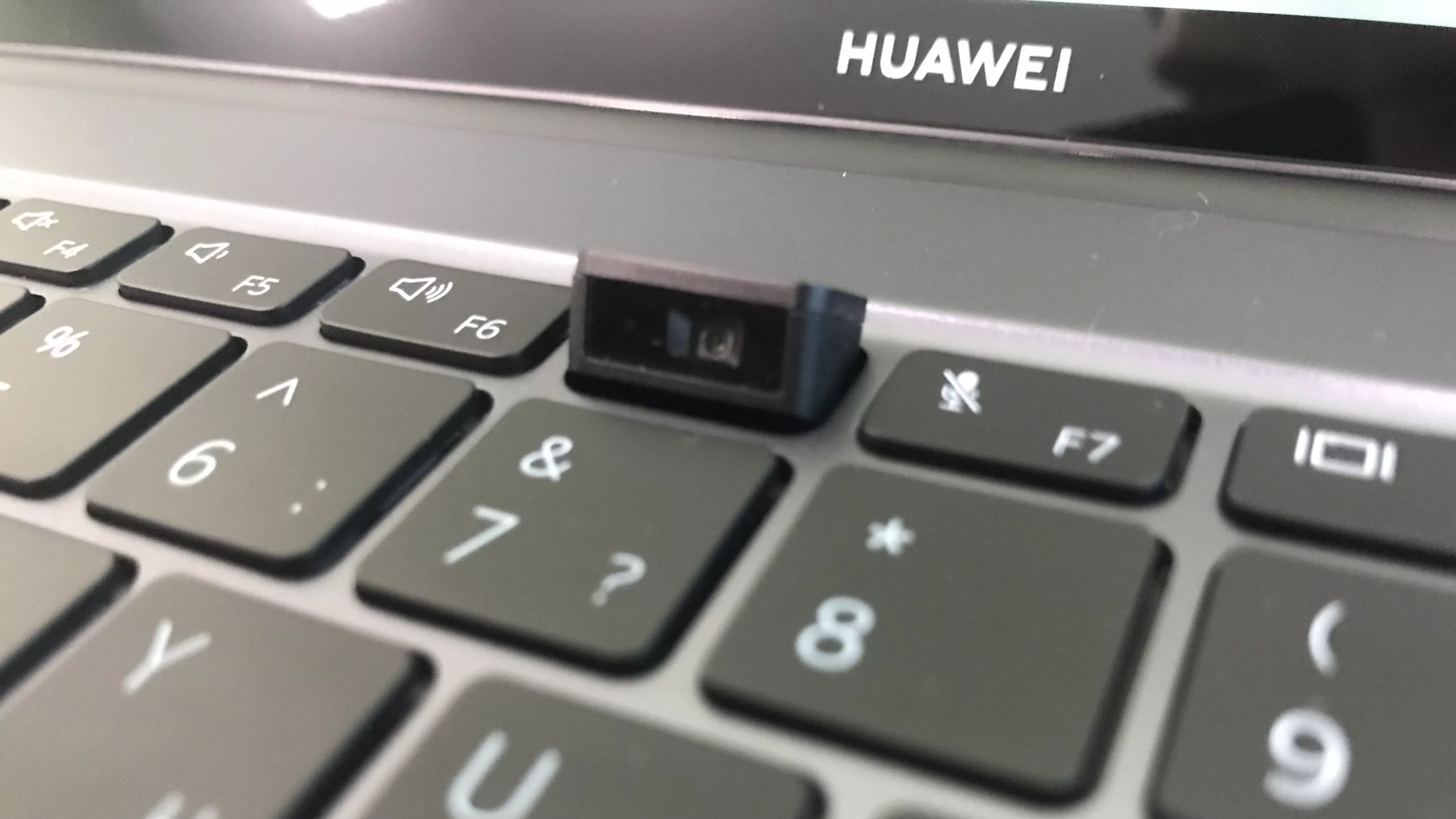 Huawei MateBook 16