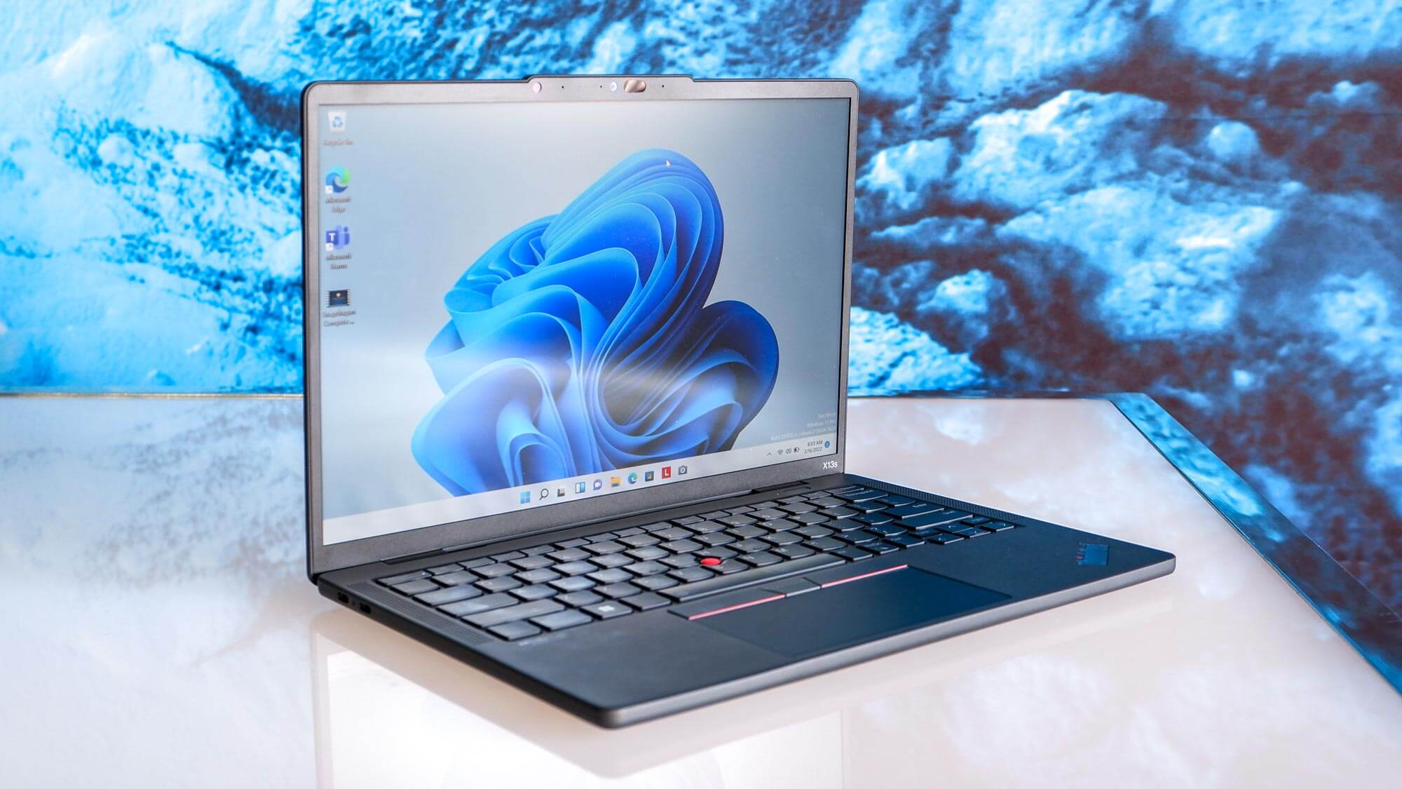 Lenovo представила ноутбук ThinkPad X13s на чипе Snapdragon 8cx Gen 3