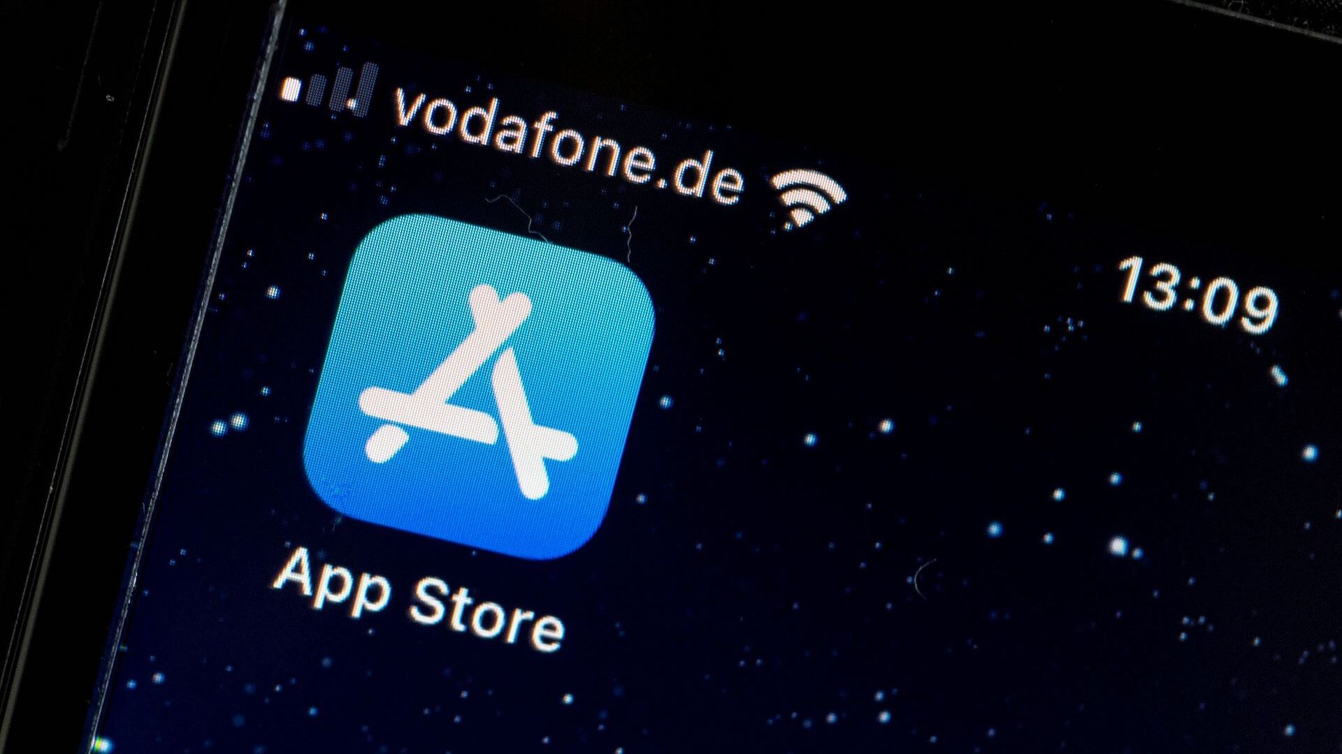 Apple повышает цены на приложения в App Store