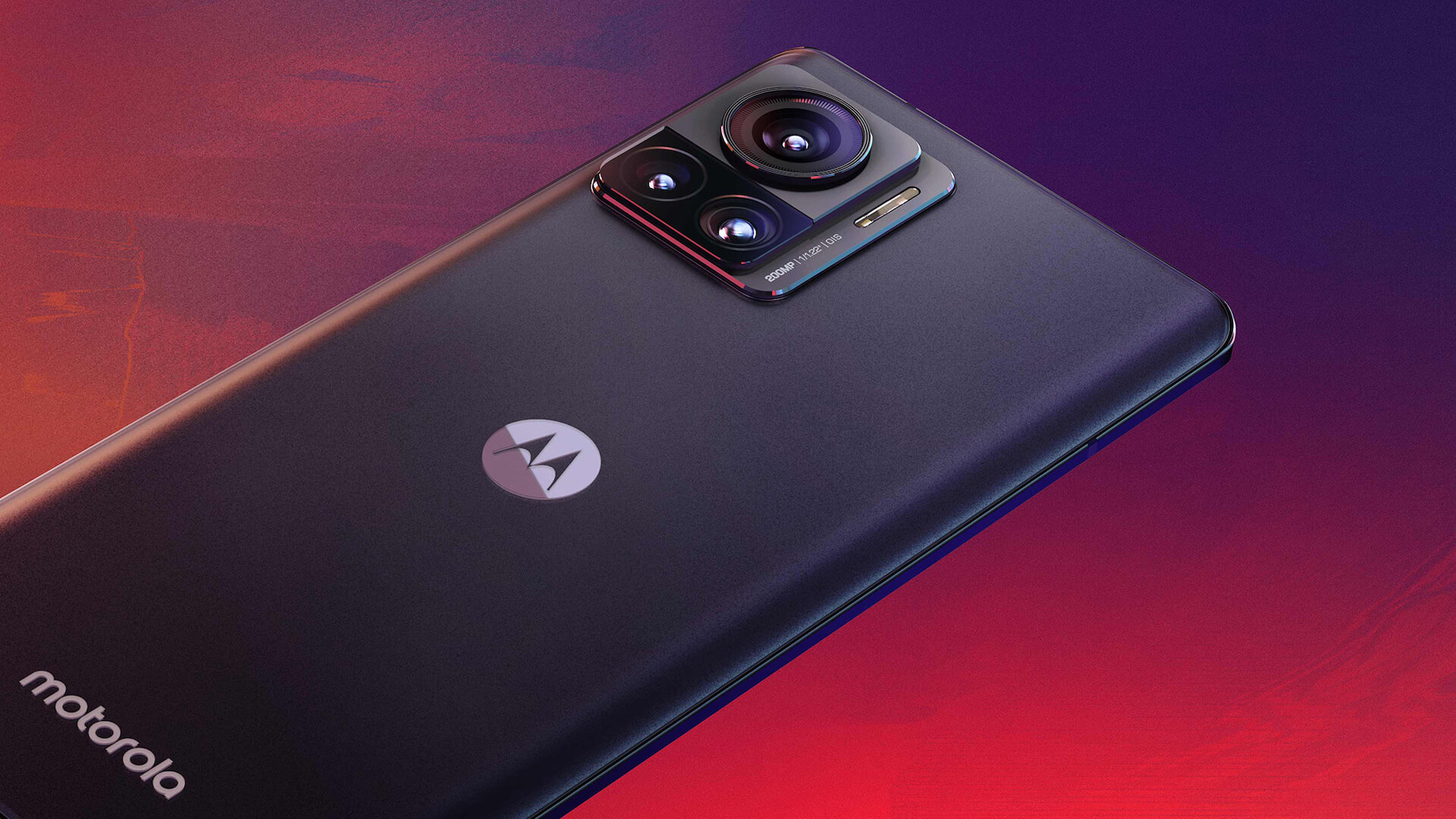 Представлен Motorola Edge 30 Ultra – флагман с 200-Мп камерой и зарядкой 125 Вт