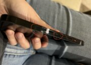 Владельцы iPhone 14 Pro сообщают о пятнах на смартфоне