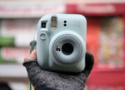 Представлена камера Fujifilm Instax Mini 12