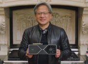 Дженсен Хуанг планирует возглавлять NVIDIA до 90 лет, а потом будет работать как ИИ