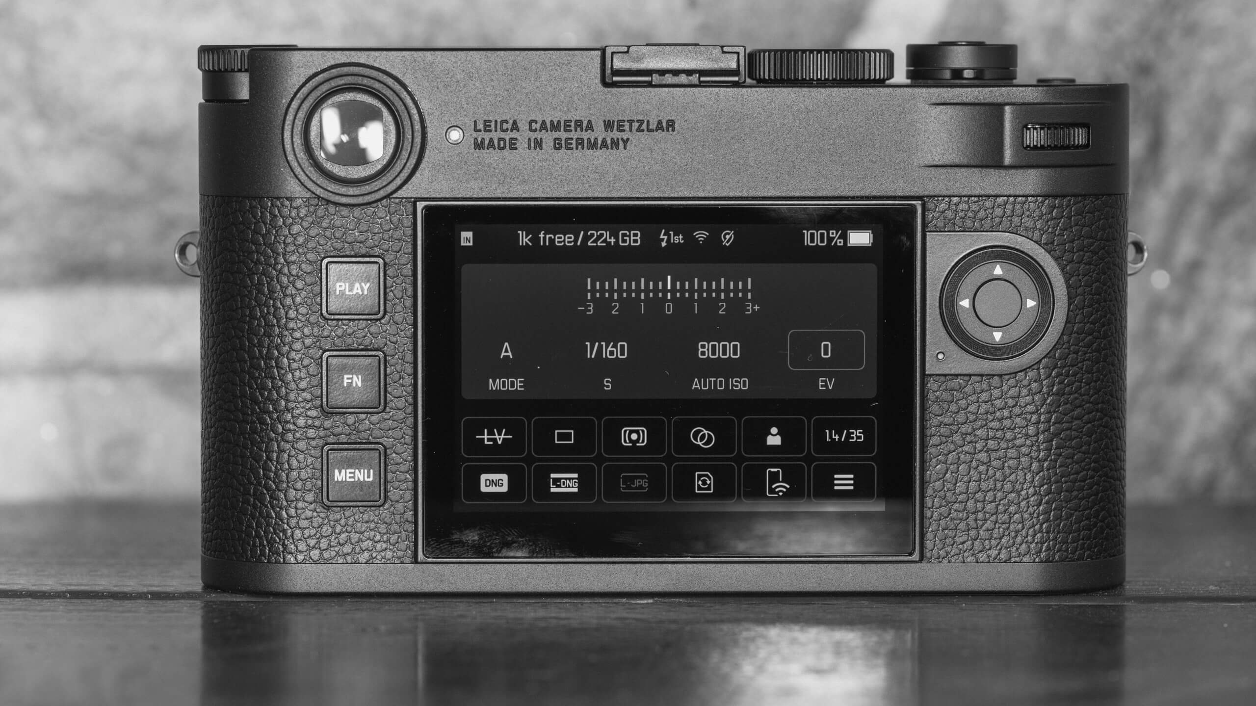 Leica M11 Monochrom