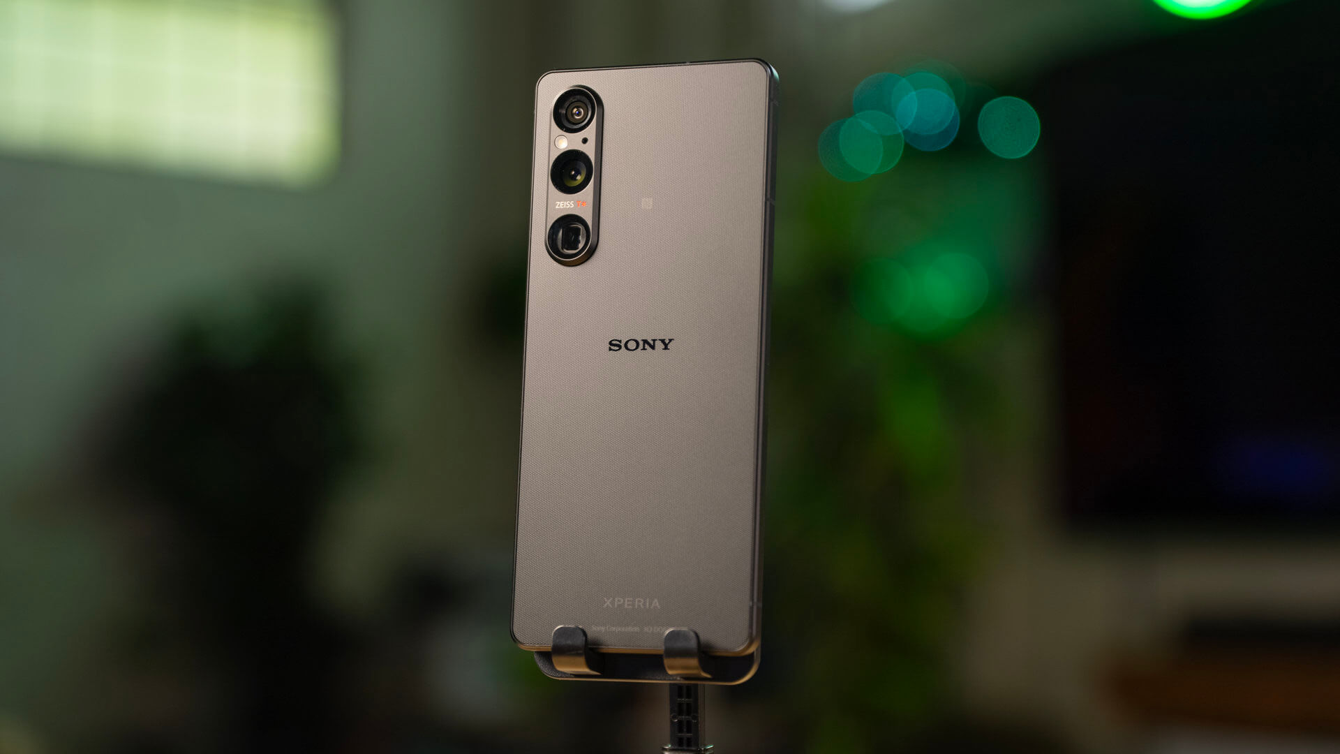 Представлен Sony Xperia 1 V – топовый камерофон за 1399 евро