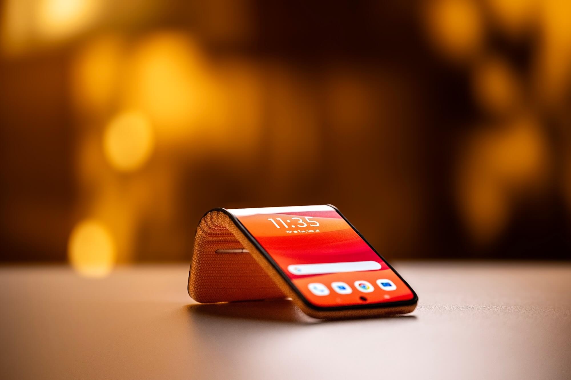Motorola Bendable Concept Phone