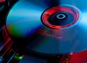 Новые оптические диски размером с DVD вмещают 200 ТБ информации