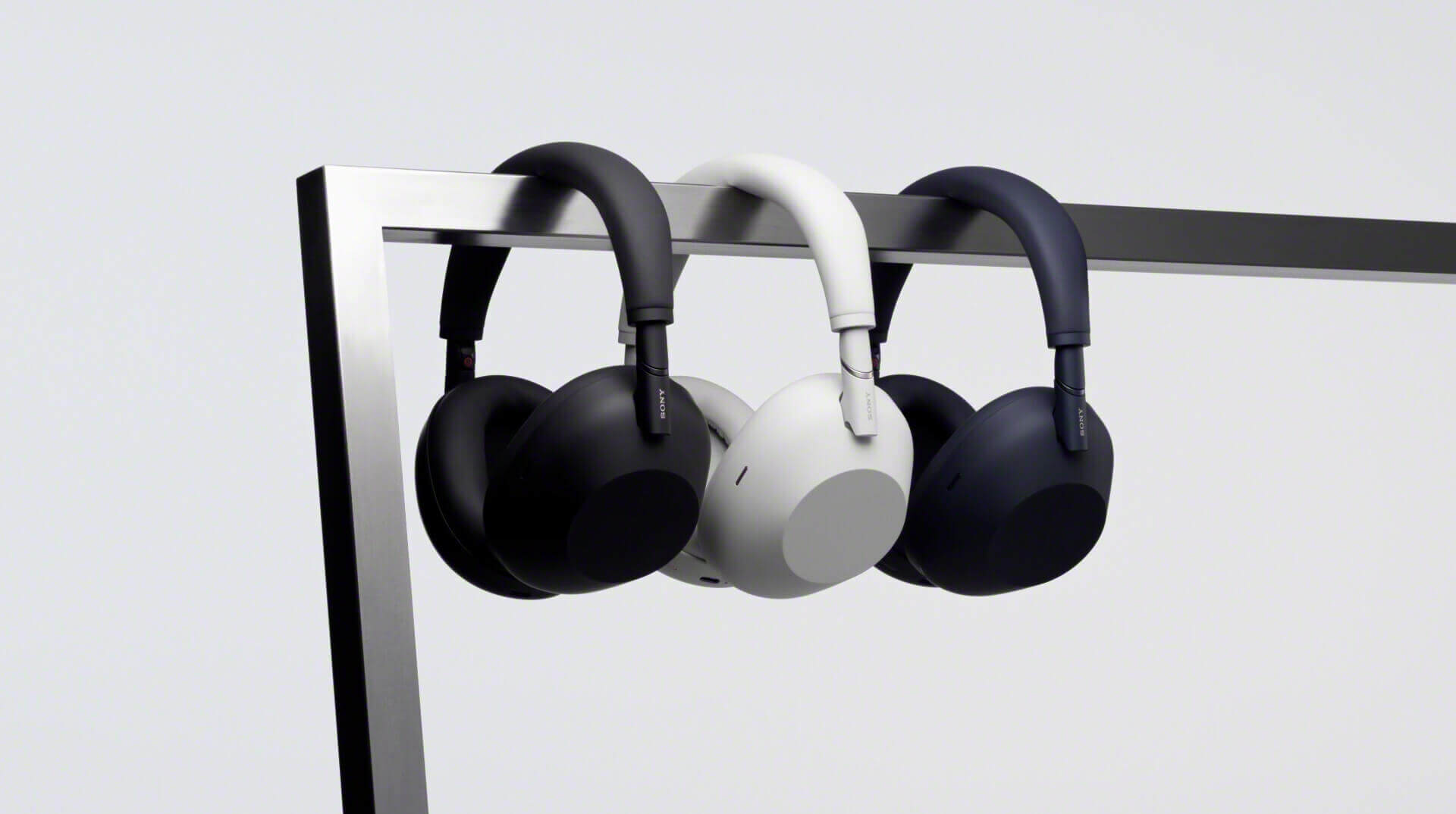 Sony выпустила флагманские наушники WH-1000XM6