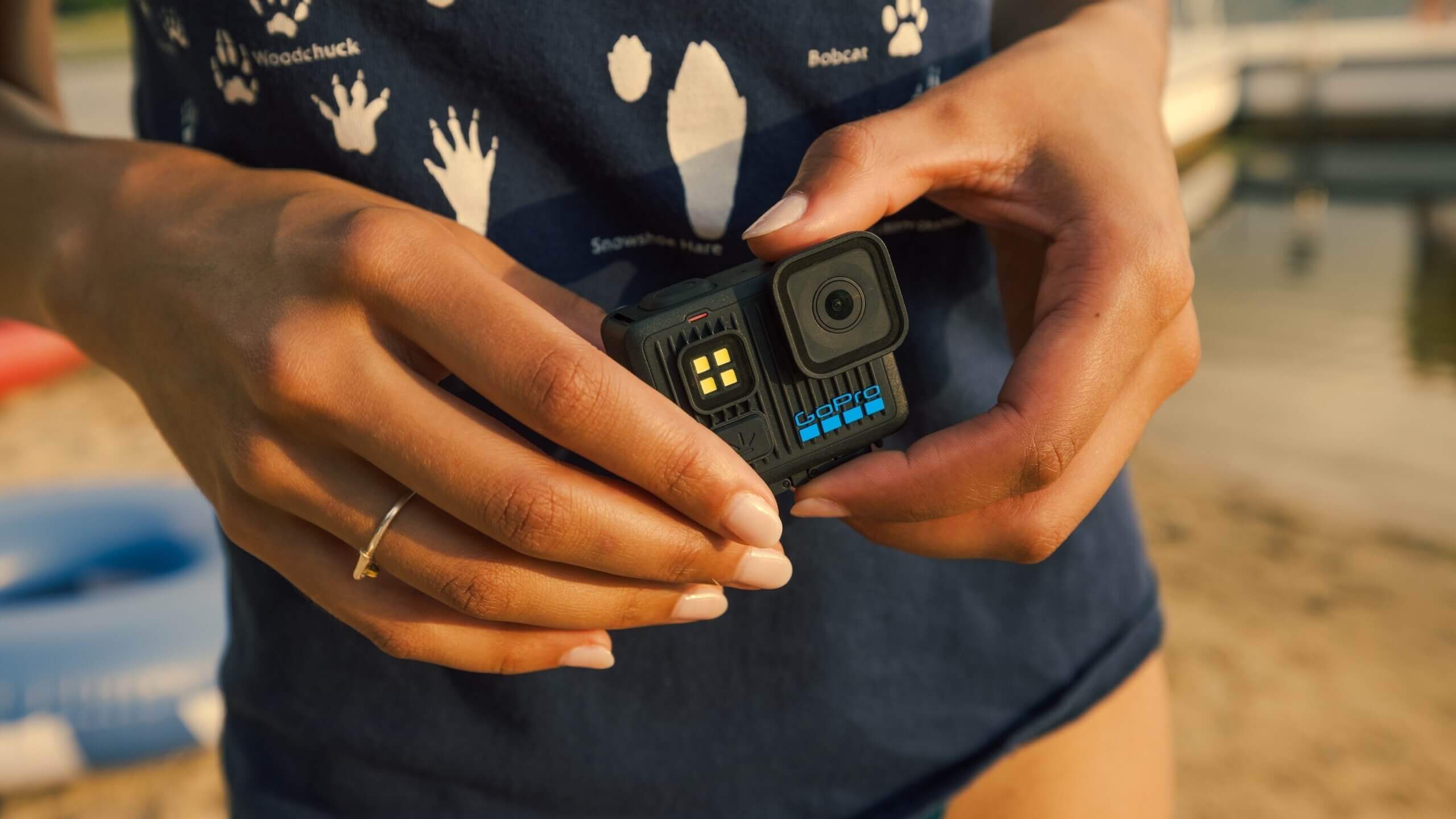 GoPro презентовала экшен-камеру Lit Hero со встроенной LED-подсветкой