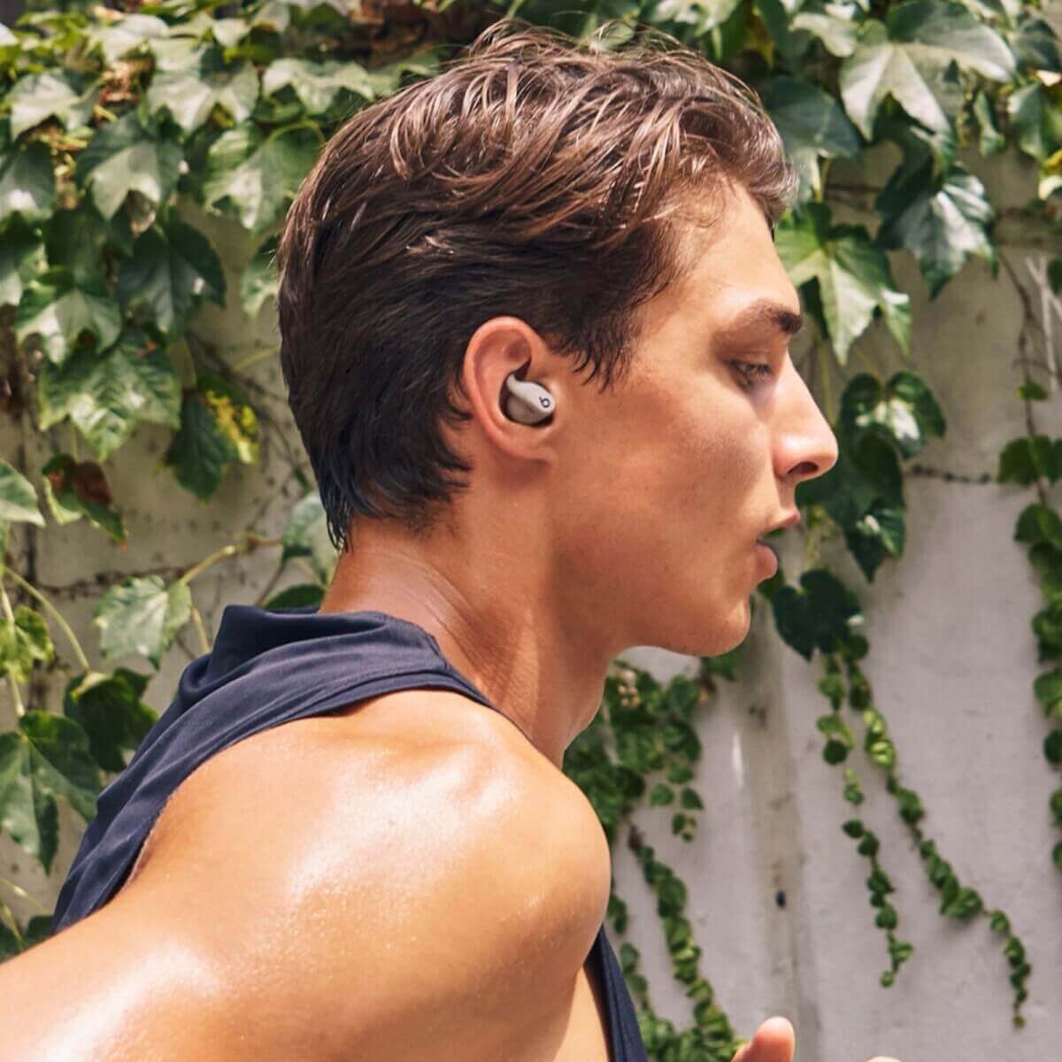 Powerbeats Fit