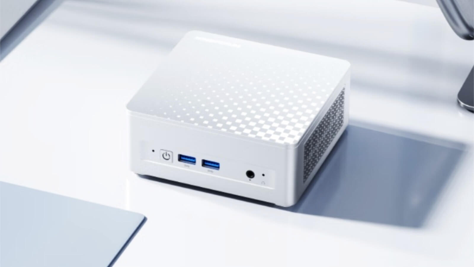 Minisforum представила мини-ПК с 14-ядерным чипом Intel и 96 ГБ ОЗУ