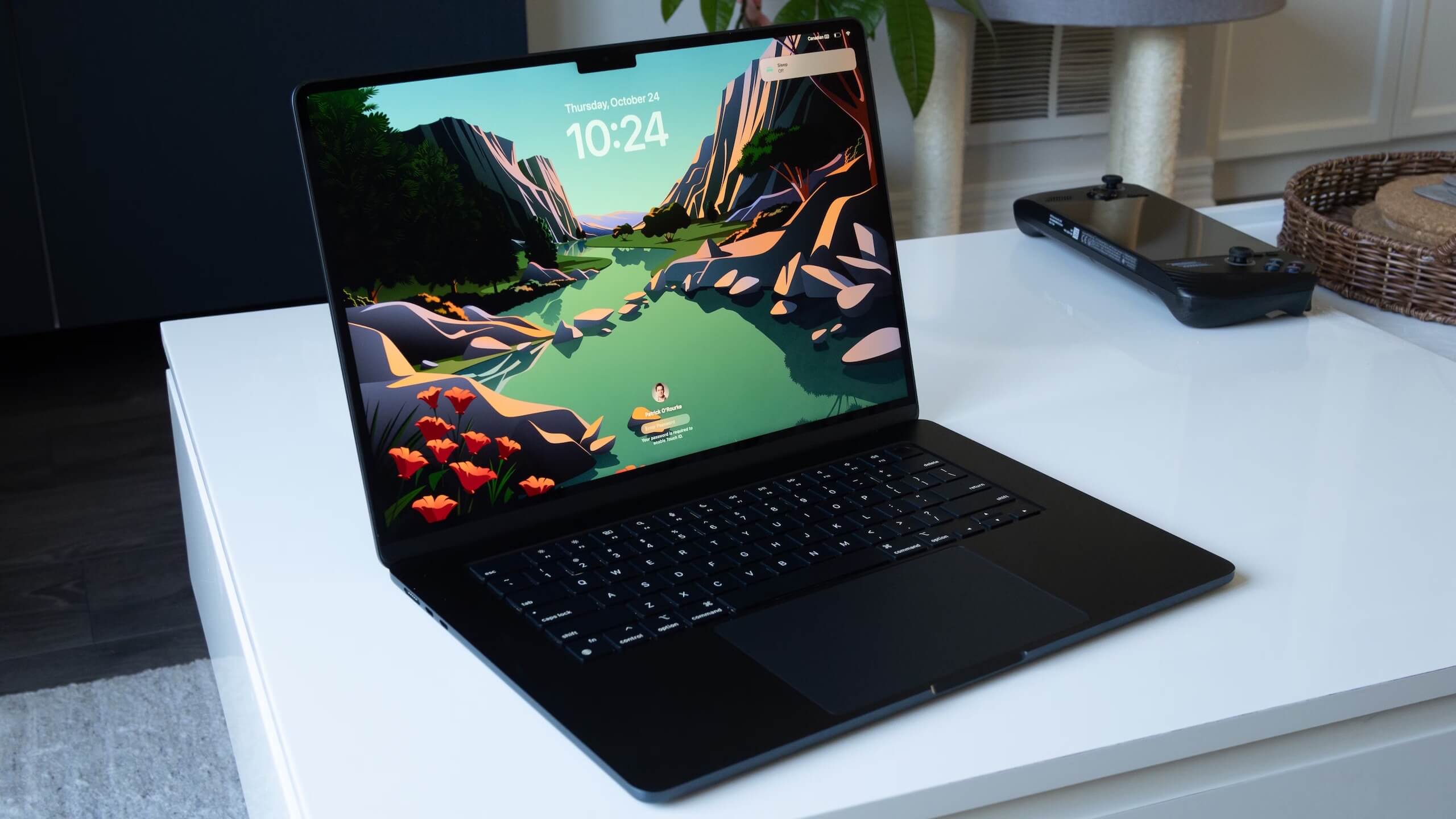 Характеристики и цена «бюджетного» MacBook на чипе A18 Pro