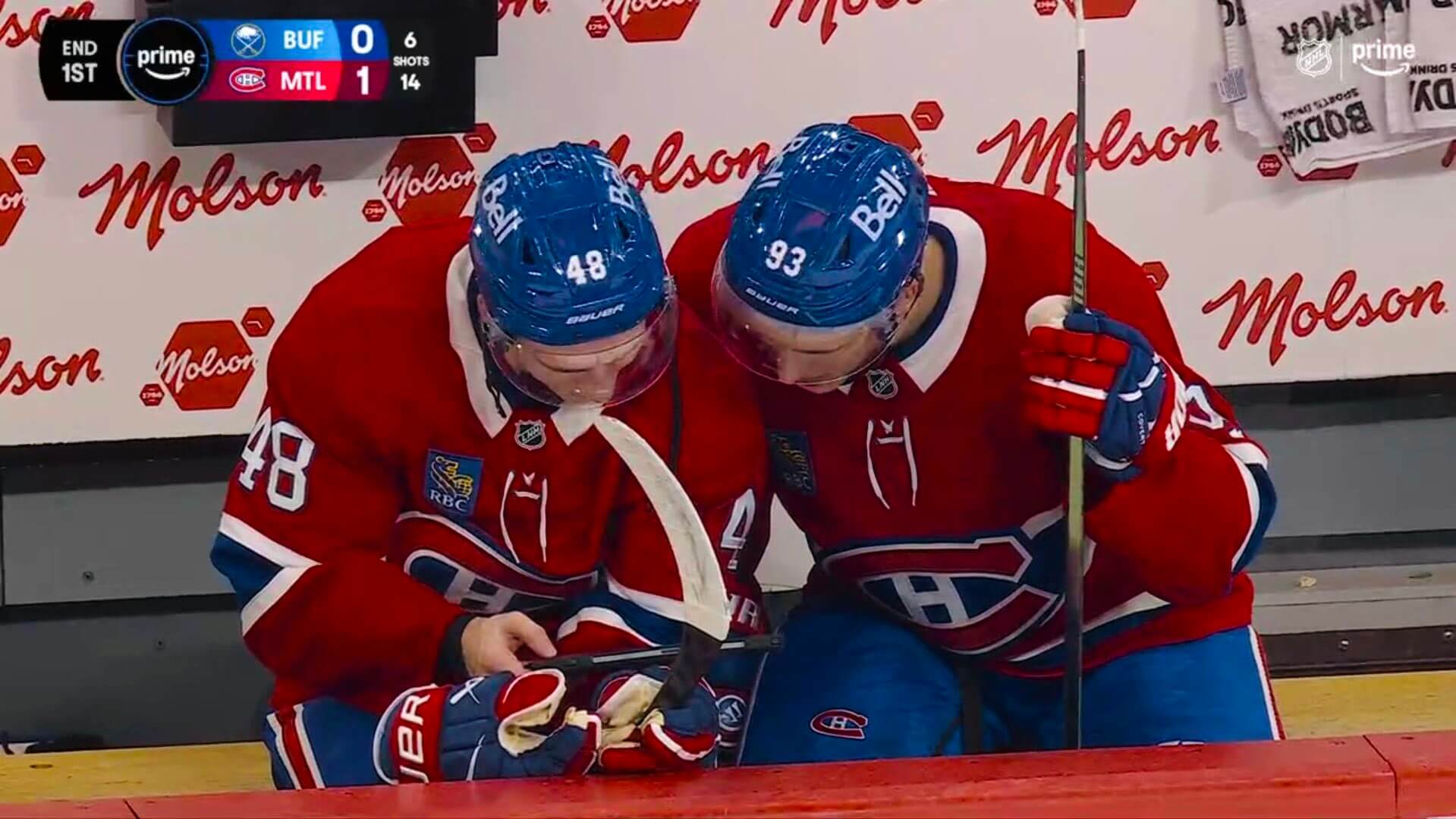 Почему планшеты стали необходимым инструментом во время матчей НХЛ