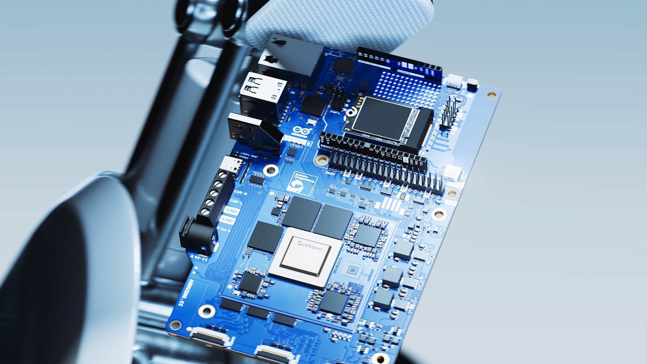 Qualcomm представила Arduino Ventuno Q – одноплатный компьютер дешевле $300