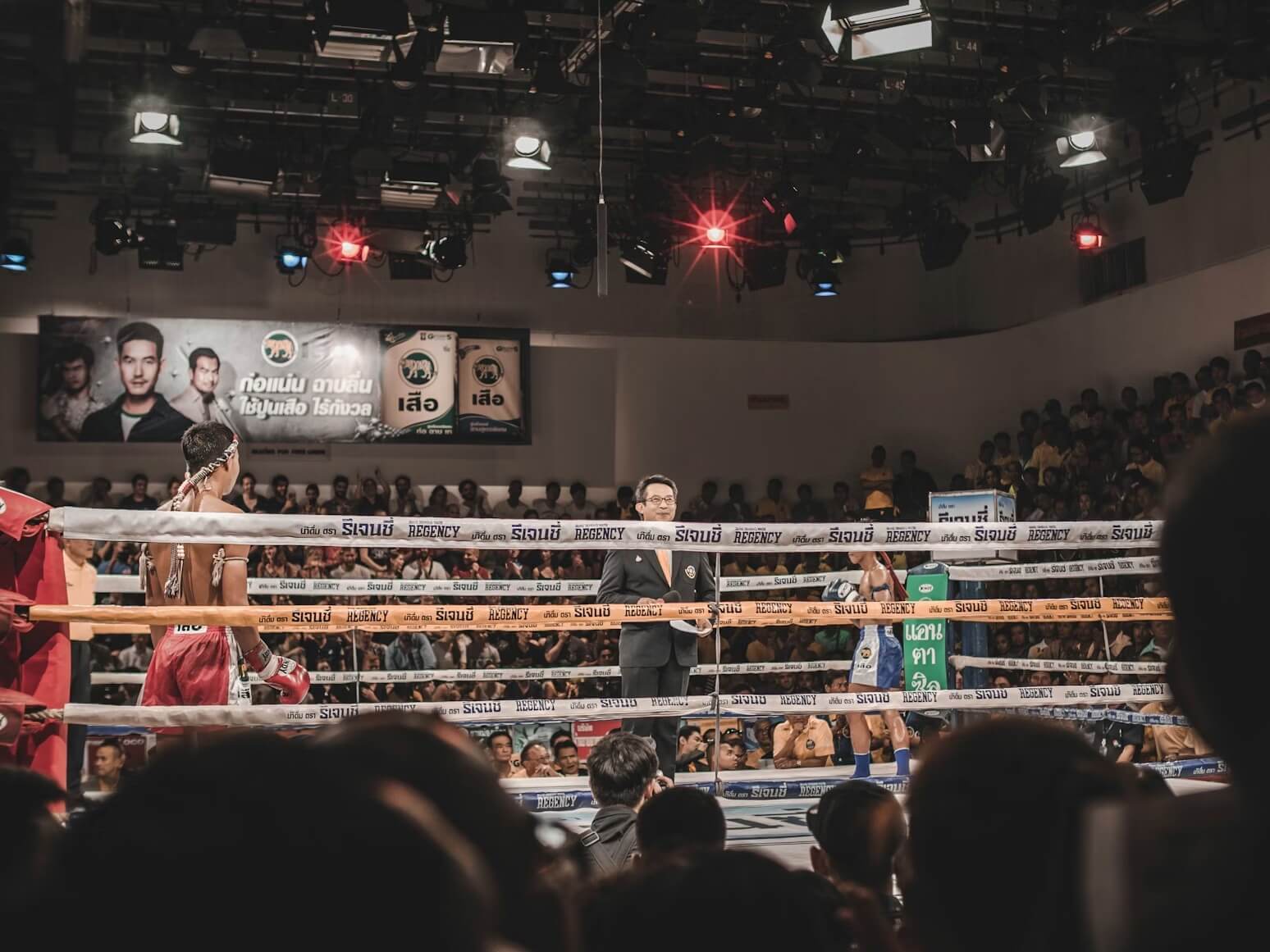 Возвращение классического бокса в эпоху шоу-боёв