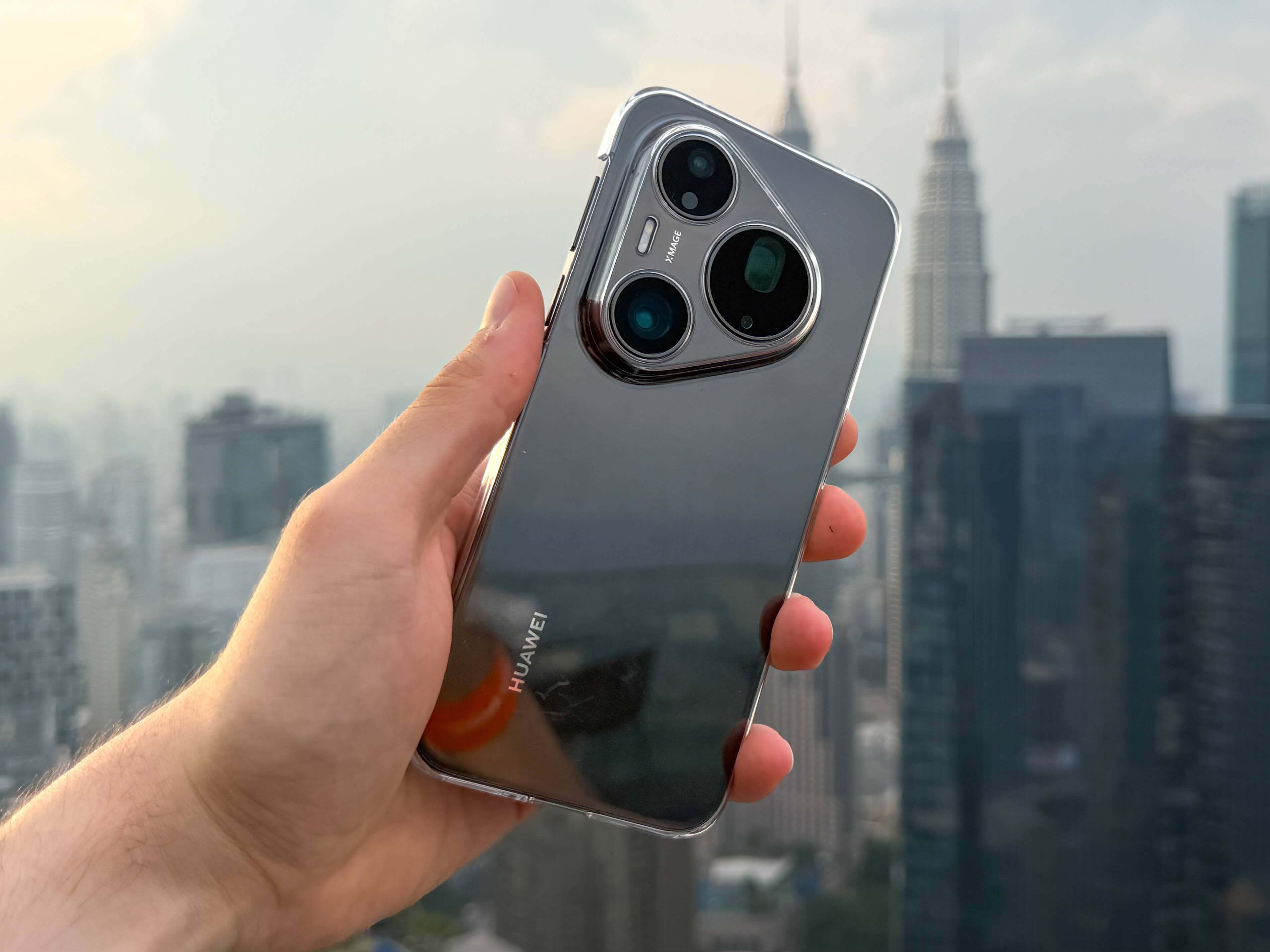 Pura 90s Pro Max Pura 90s Pro Max