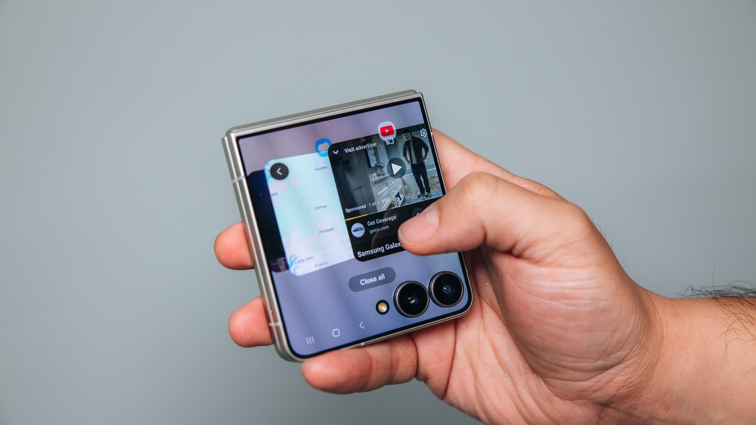 Samsung Galaxy Flip 8