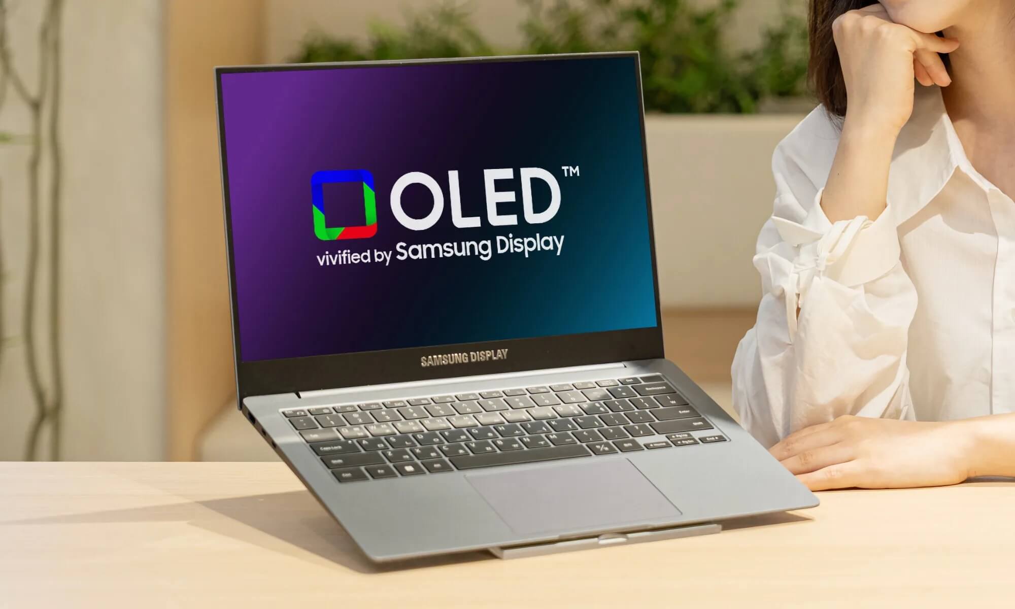 Samsung выпустила самую яркую OLED-матрицу для ноутбуков