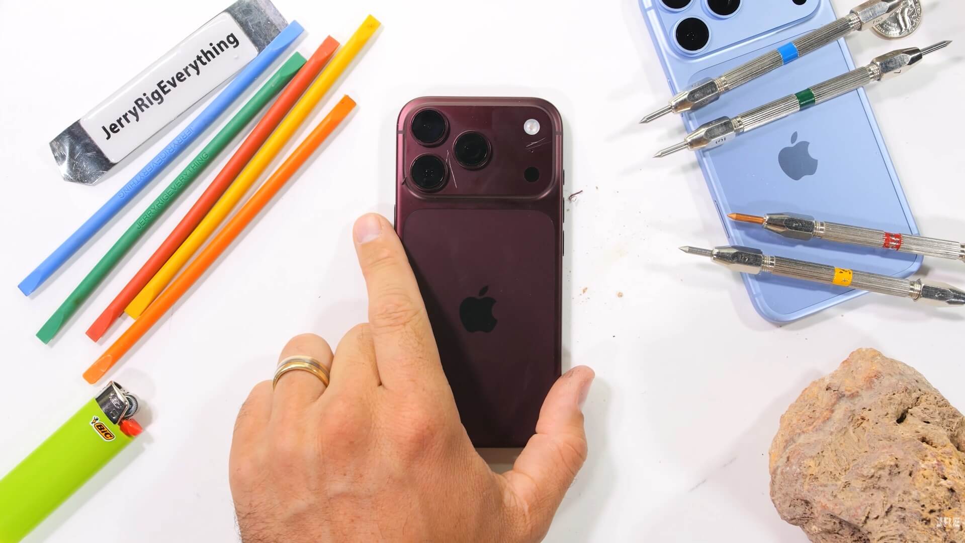 iPhone 18 Pro испытали на прочность – стекло сложно поцарапать, но падения всё ещё опасны