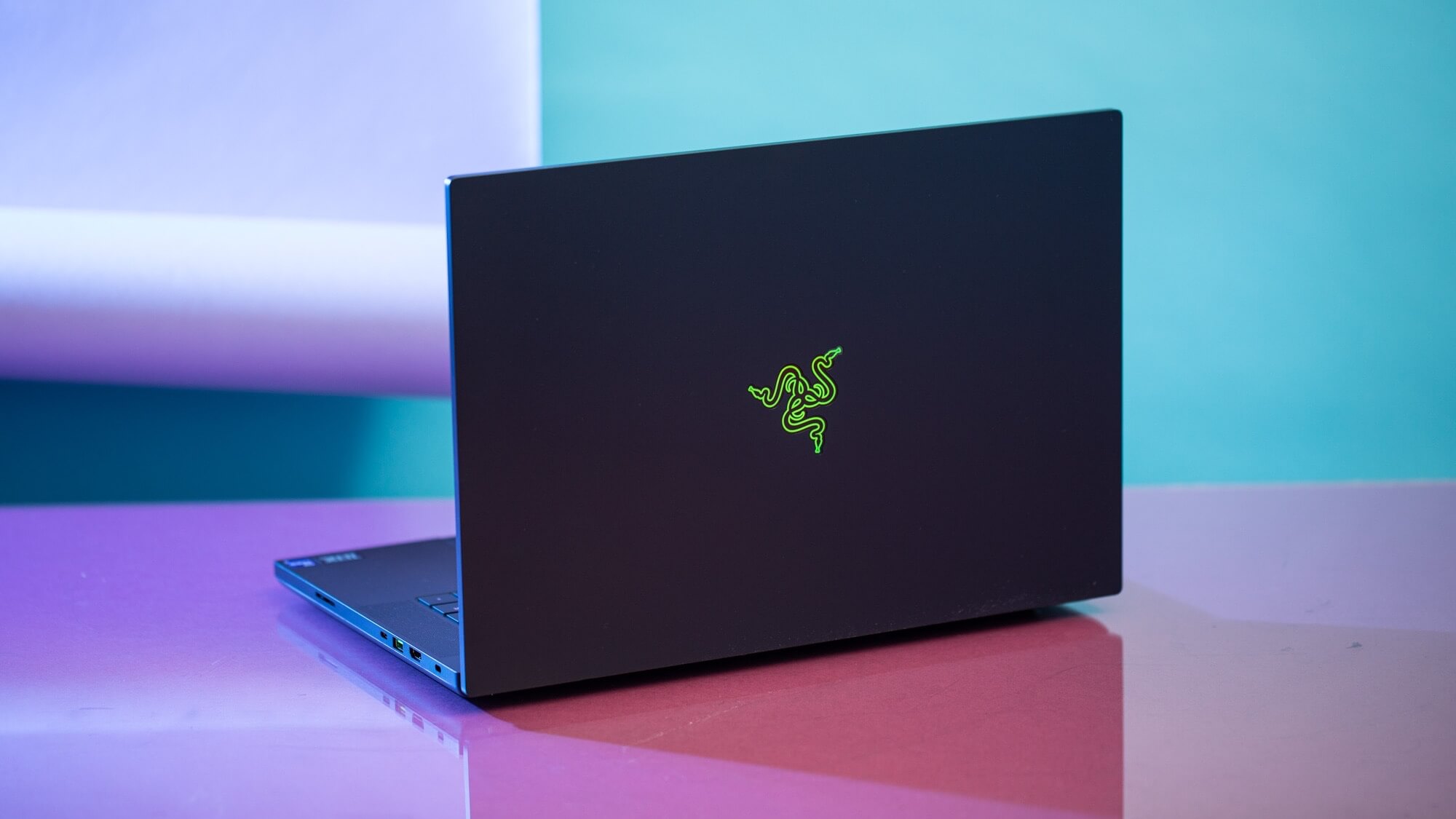 Razer Blade 16 за $4500 сломался через неделю – поддержка предложила спорную замену