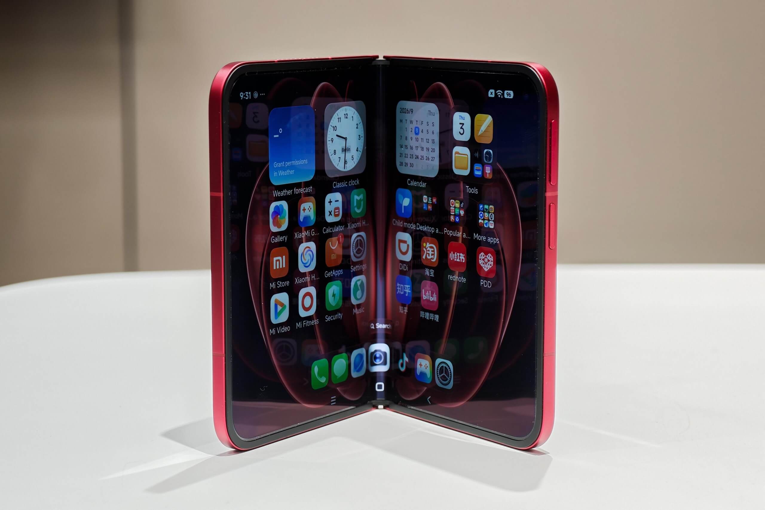 Xiaomi 18 Fold Xiaomi 18 Fold